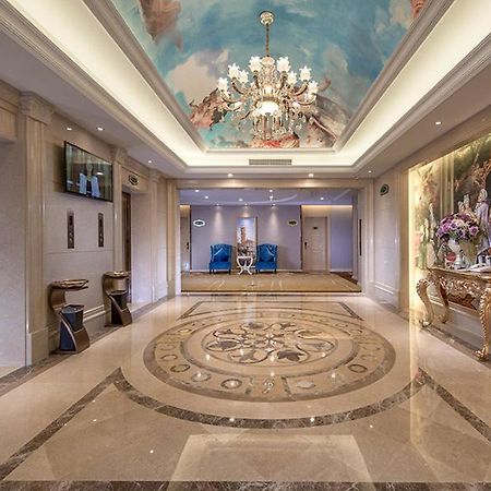 Vienna Hotel Guangzhou Baiyun Airport ภายนอก รูปภาพ