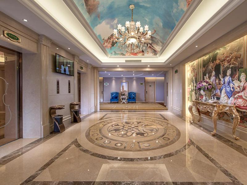 Vienna Hotel Guangzhou Baiyun Airport ภายนอก รูปภาพ